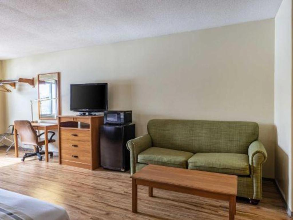 Econo Lodge Ithaca Eksteriør bilde