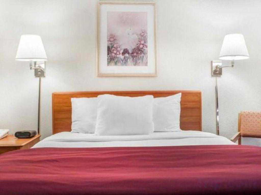 Econo Lodge Ithaca Eksteriør bilde