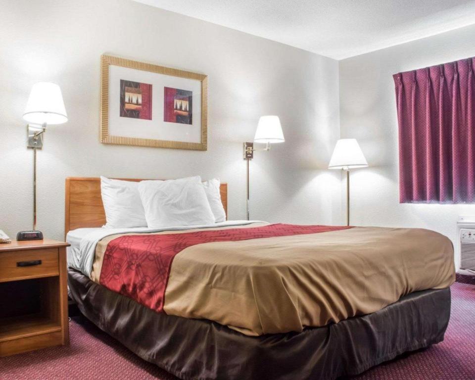 Econo Lodge Ithaca Eksteriør bilde